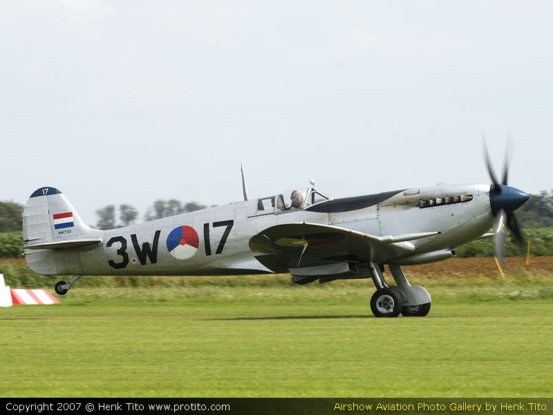 Airshow Aviation Photo Gallery By Henk Tito