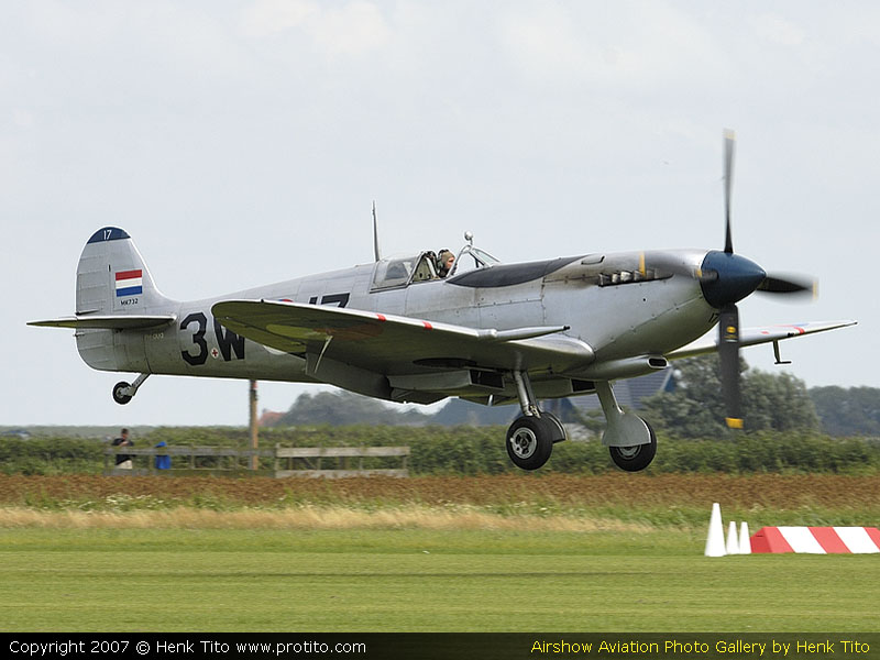 Airshow Aviation Photo Gallery By Henk Tito