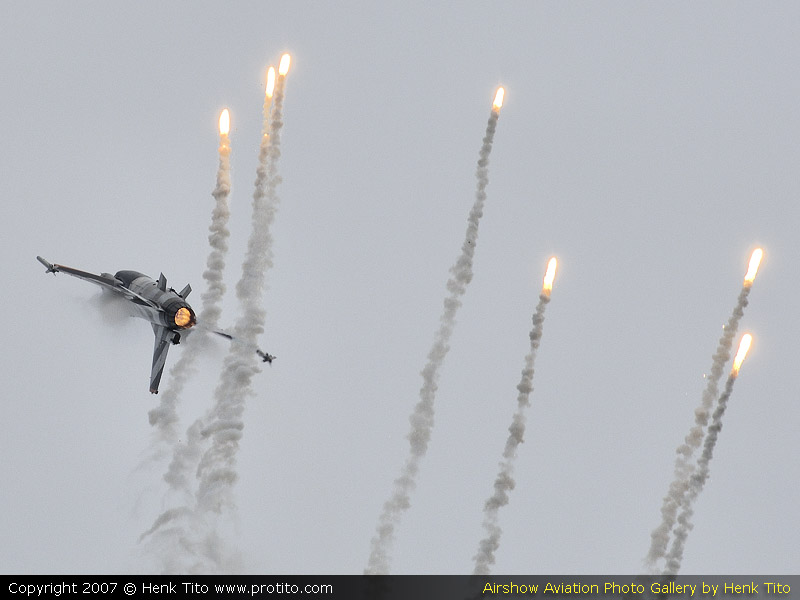 Airshow Aviation Photo Gallery By Henk Tito
