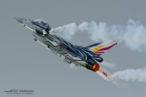 Belgische F-16 demo (Foto: Raf Verheye).